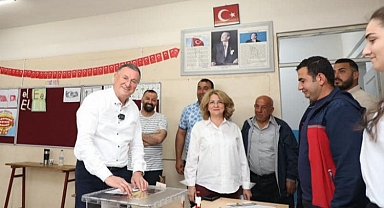 Afet bölgesindeki sandıklara şehir dışında olanlardan yoğun ilgi