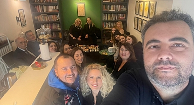 Funda Akosman Okurlarıyla Buluştu