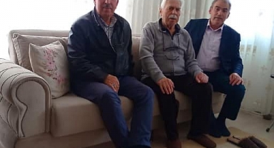 73 yaşındaki polis üyenin kimlik kartı evinde teslim edildi