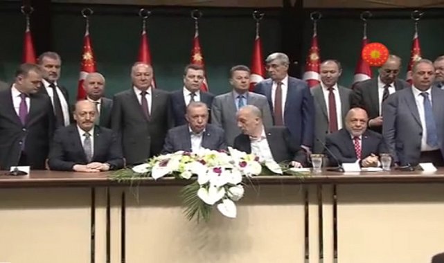 Kamu İşçisine Yüzde 45 Zam