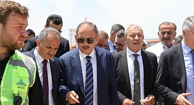 Bakan Özhaseki: Depremzede kardeşlerimize 338 geçici iş yerimizi daha teslim ettik