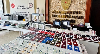 İstanbul'da sahte pasaport atölyesine 2 tutuklama