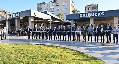 Balıkesir Büyükşehir'den tartışma yaratan Balbucks kafe