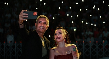 Ceylan Ertem Esenyurtlulara Unutulmaz Bir Akşam Yaşattı