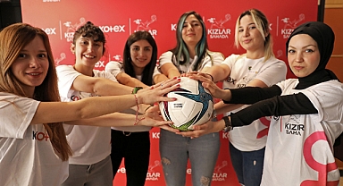Kotex İle Kızlar Sahada