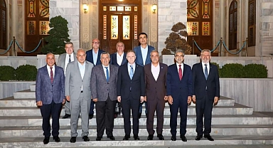 Toplu Ulaşım Sektör Temsilcilerinden Vali Davut Gül'e Ziyaret