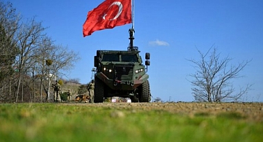 Sınırda 17 kişi yakalandı
