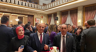 AB Parti Genel Başkanı İrfan Uzun, TBMM Açılışına Katıldı