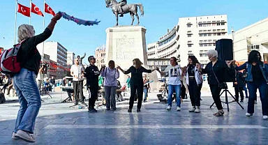 Başkent sokaklarında 100. yıl coşkusu