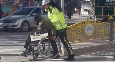 Elazığ'da Polisler Örnek Davranışları İle Gönülleri Fethetti