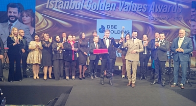 7. İstanbul Ekonomi Zirvesi'nde, Yatırım projeleri konuşuldu, Başarı öyküleri paylaşıldı. 