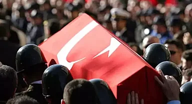 Siyasilerden şehit askerler için başsağlığı mesajları