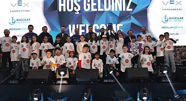 Bağcılar'da VEX - Uluslararası Robotik Yarışması Coşkusu Yaşandı