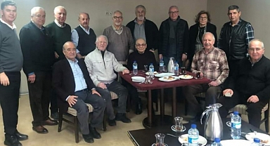 Emekli Emniyet Müdürleri PEKOM'da Buluştu 