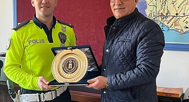 EMŞAV'dan Trafik Amiri Şahin'e PLAKET 