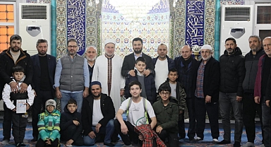 Kâğıthane'de Gençlik Uyanıyor, Duada Buluşuyor