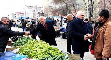 Aziziye Beleidye Başkan Adayı Tavlaşoğlu, Pazar Esnafını Ziyaret Etti