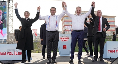 Başkan Çalık; Her Sokakta Mağdur Ettikleri Biri Var