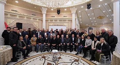 Başkan Çalık İlk Sahurunu Komşularıyla Yaptı 