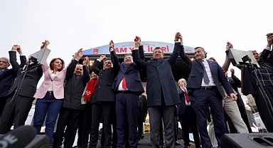 İmamoğlu ve Aksu Sarıyerliler ile Buluştu