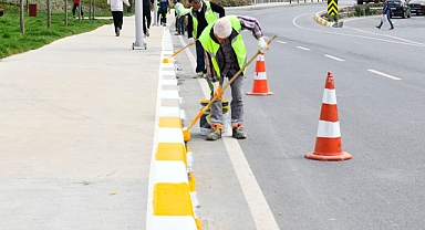 Esenyurt'ta Refüj ve Kavşaklar Yenileniyor