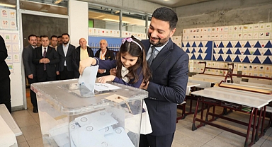 Kağıthaneliler Yeniden 'Başkan Mevlüt Öztekin' Dedi