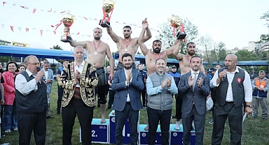 31. Kağıthane Yağlı Güreşlerinin Başpehlivanı Mustafa Taş Oldu