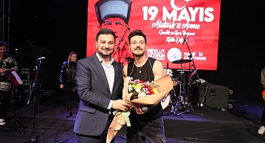 Kağıthane'de, 19 Mayıs Atatürk'ü Anma Gençlik ve Spor Bayramı Coşku İle Kutlandı