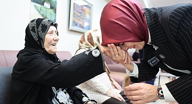 Bakan Göktaş bayram ziyaretlerinde