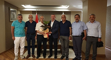 Başkan Büyükakın Polis Emeklilerini Ağırladı 