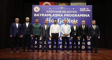 Başkan Öztekin Belediye Çalışanlarıyla Bayramlaştı
