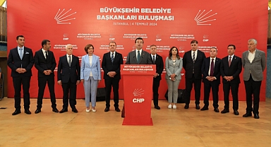 İmamoğlu ve 11 Büyükşehir Belediye Başkanı İstanbul'da Bir Araya Geldi 