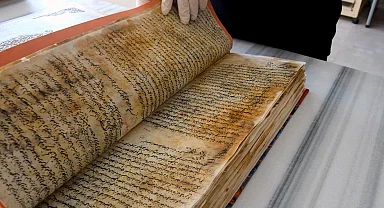 Tapu Kadastro'da 122 bin yaprak belge restore edildi