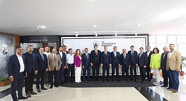 CHP İstanbul İl Başkanı ve Belediye Başkanlarından Sivas Çıkarması