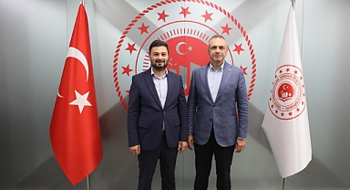 Başkan Öztekin, İl Müdürü Batur'u Ziyaret Etti