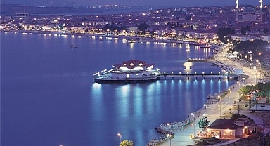 BÜYÜKÇEKMECE, Hangi İlimizin İlçesidir