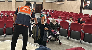 Kâğıthane Belediyesi'nden 10 Bine Yakın Öğrenciye Çanta Ve Kırtasiye Desteği