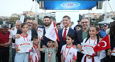 Kâğıthane'de Yaz Spor Okulları Kapanış Töreni Gerçekleşti