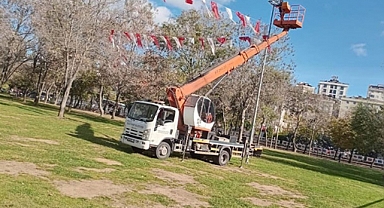 Kâğıthane'de Aydınlatma Çalışmaları Devam Ediyor 