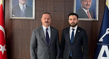 Ahmet Berkan Yılmaztekin Şanlıurfa'da gençlerin sesi olacak