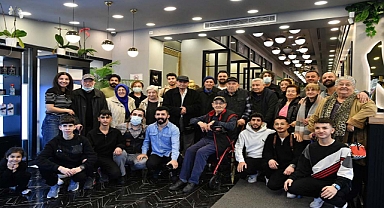 Beylikdüzü’nde Huzurevi Sakinlerine Özel Kuaför ve Bakım Hizmeti