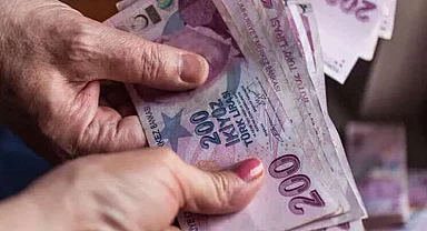 Emekli aylığı teklifi TBMM'den geçti