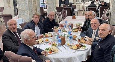 Emektar Polisler Her Ay Polis Evi'nde Buluşuyor..! 