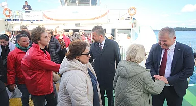 Mübadil torunları İzmir'de bir araya geldi