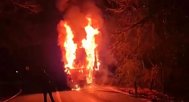 Sarıyer'de korku dolu anlar! Alev alev yandı!