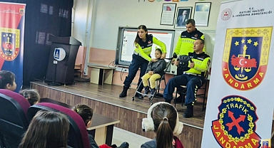 Trafik Dedektifl Öğrencilere Eğitim Verildi 