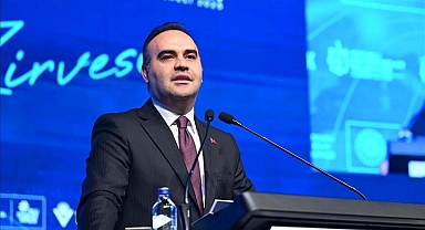 Bakan Kacır, sınai mülkiyet portföyünü 22 yılda 2 milyona çıkardıklarını bildirdi