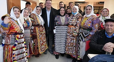 Başkan Aksu, Komşularıyla Hızır Lokmasını Paylaştı