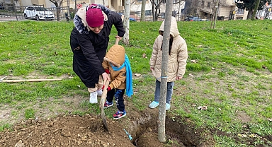 Kâğıthane’de Her Doğan Bebeğe Bir Ağaç Projesi Devam Ediyor