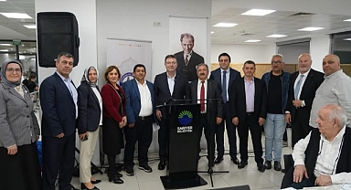 Başkan Aksu, Üç Farklı İftarda Komşularıyla